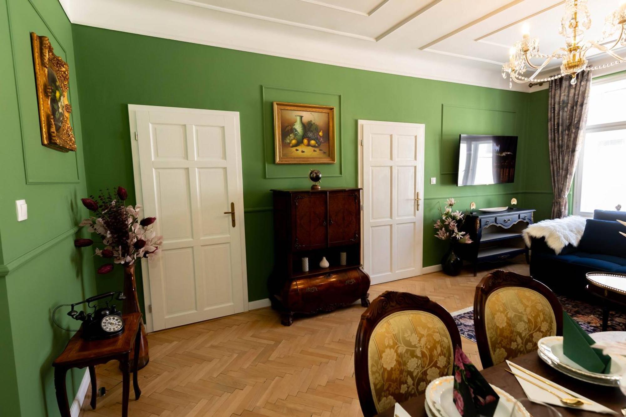 New, Stylish And Spacious Apartment Bratislava Exterior photo